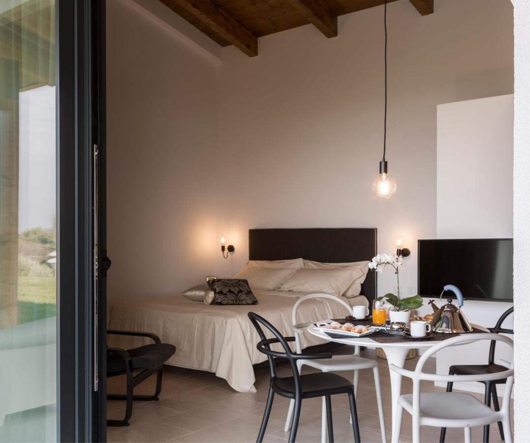 La Maggiolina Country House Montelabbate Екстериор снимка