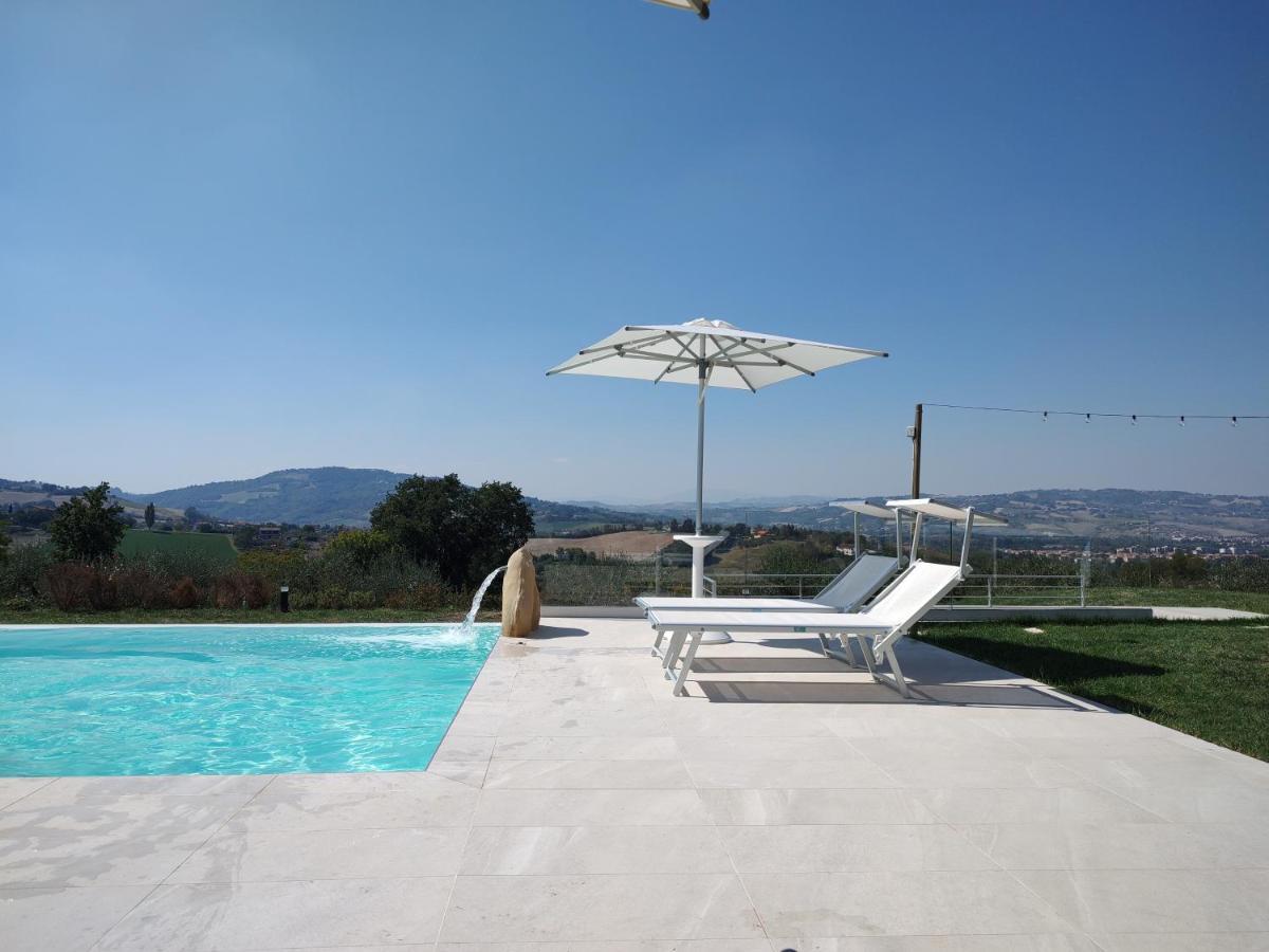La Maggiolina Country House Montelabbate Екстериор снимка