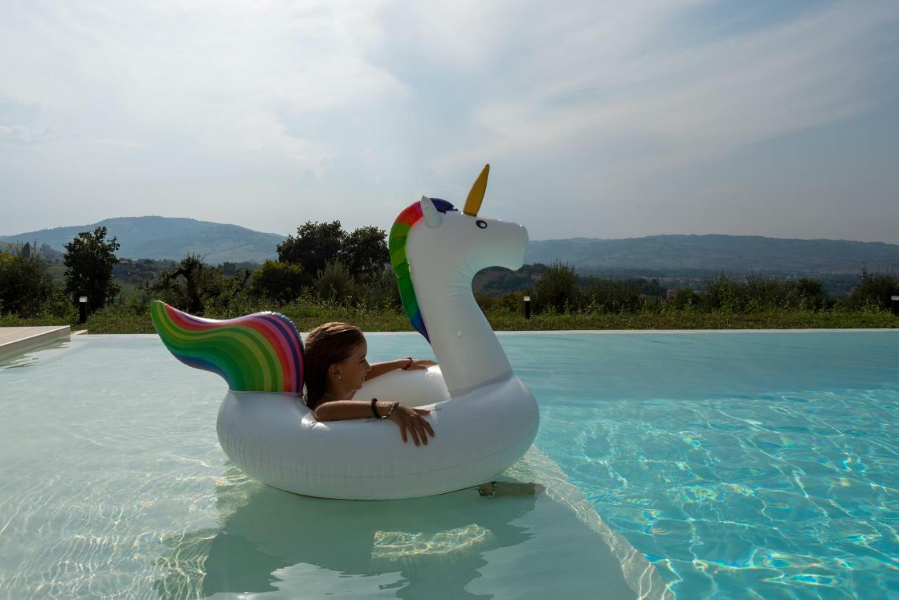 La Maggiolina Country House Montelabbate Екстериор снимка