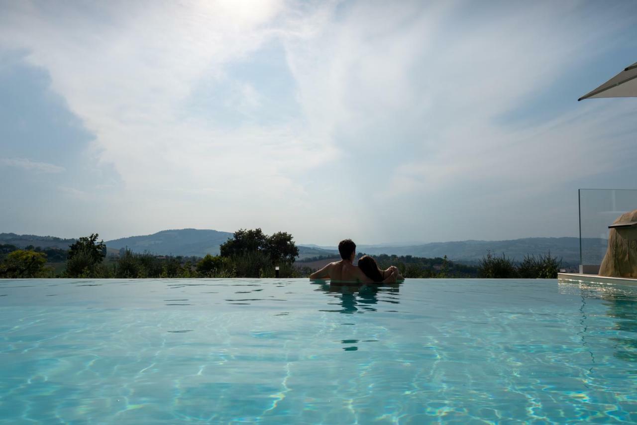 La Maggiolina Country House Montelabbate Екстериор снимка