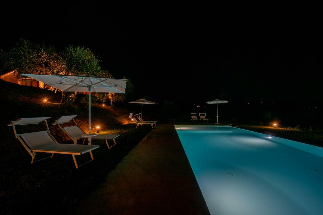 La Maggiolina Country House Montelabbate Екстериор снимка